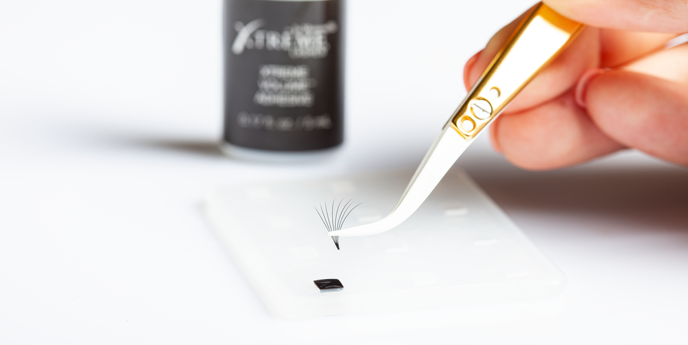 Eyelash Extensions - Classic Lash Full Set